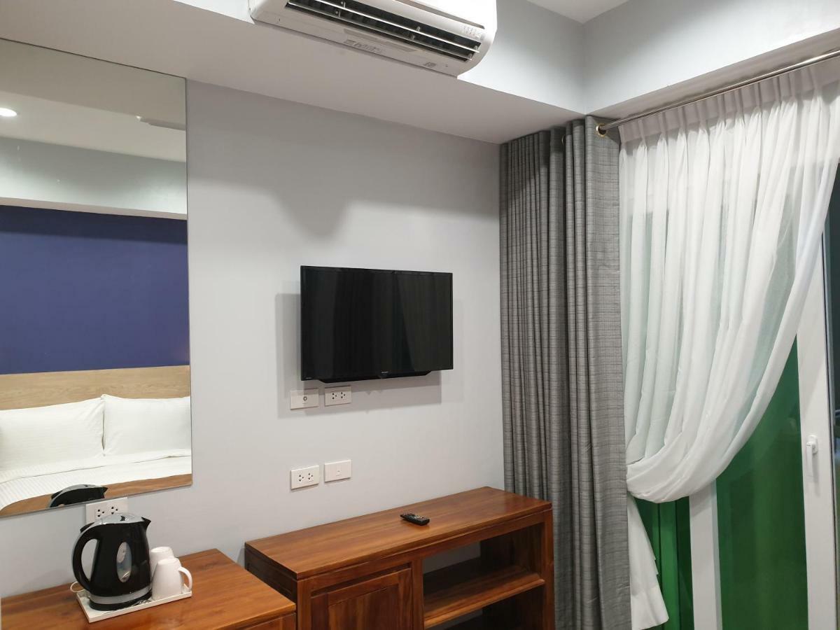 Li Mkt Makati City Kültér fotó
